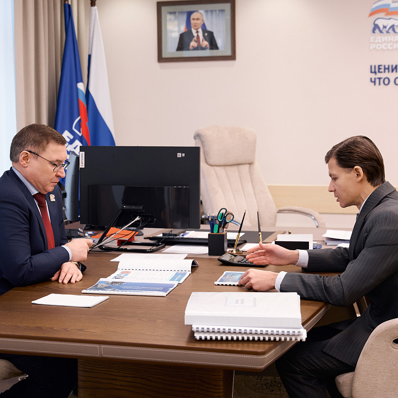 Василий Купызин провел встречу с первым заместителем Председателя Совета Федерации Владимиром Якушевым